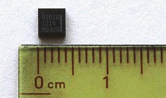 2,4GHz transceiver EM9201 a mikrokontrolér EM6819 2.jpg
